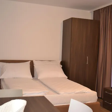 Hotel apartamentowy Bayer's Boardinghouse Und