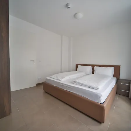 ベイヤーズ ボーディングハウス アンド アパートホテル