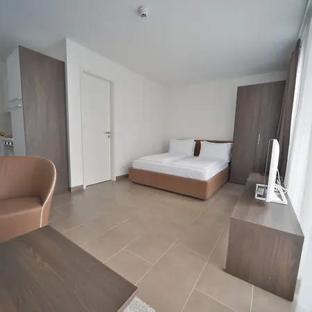 Hotel apartamentowy Bayer's Boardinghouse Und 4*