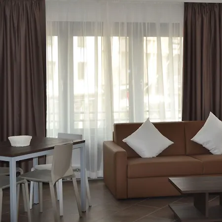 Bayer's Boardinghouse Und 4*