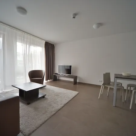 ベイヤーズ ボーディングハウス アンド