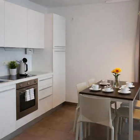 Bayer's Boardinghouse Und Aparthotel 4*