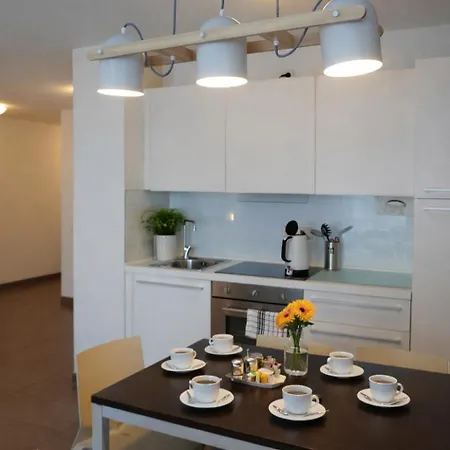 Bayer's Boardinghouse Und 4*