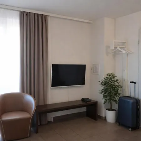 Bayer's Boardinghouse Und 4*