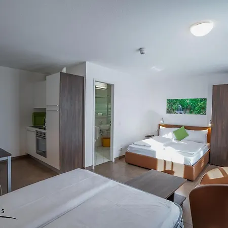 Bayer's Boardinghouse Und 3* München