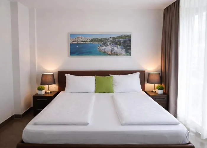 바이엘 보딩하우스 운트 4*