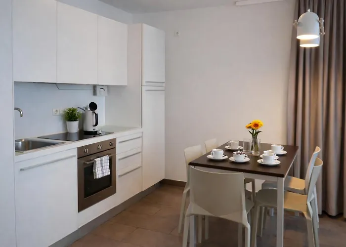 Bayer's Boardinghouse Und Hotel apartamentowy 4*
