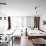 شقة فندقية بايرز بوردينج هاوس آند هوتل
